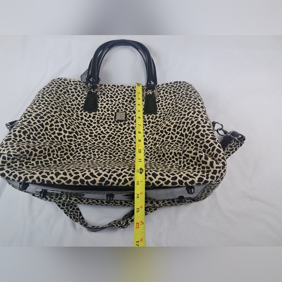 EUC DIANE VON FURSTENBERG Madagascar Collection Tiger Print Canvas XL Bag - Picture 16 of 16